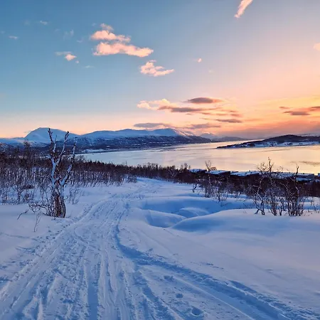 2 Bedroom Near Tromso *